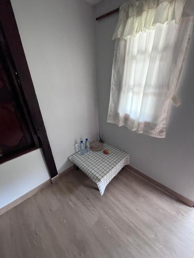Pyramid Bungalow Hotell Ban Laem Sai Exteriör bild